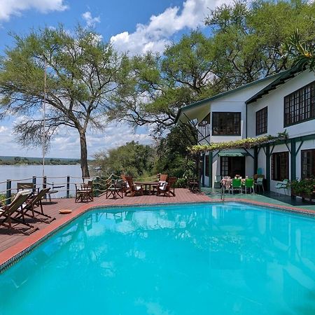 Kayube Estate Bungalows Livingstone Exterior photo