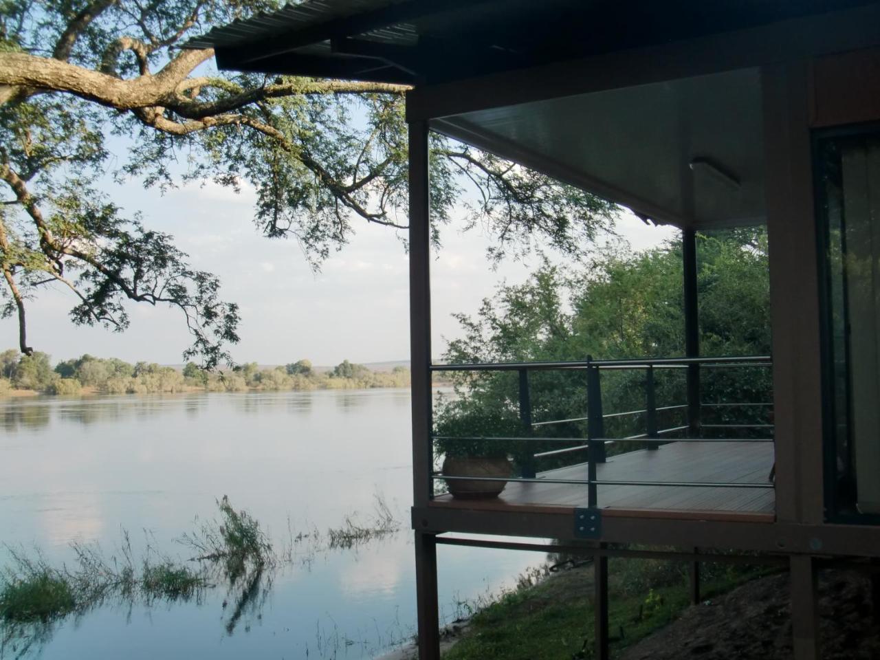 Kayube Estate Bungalows Livingstone Exterior photo